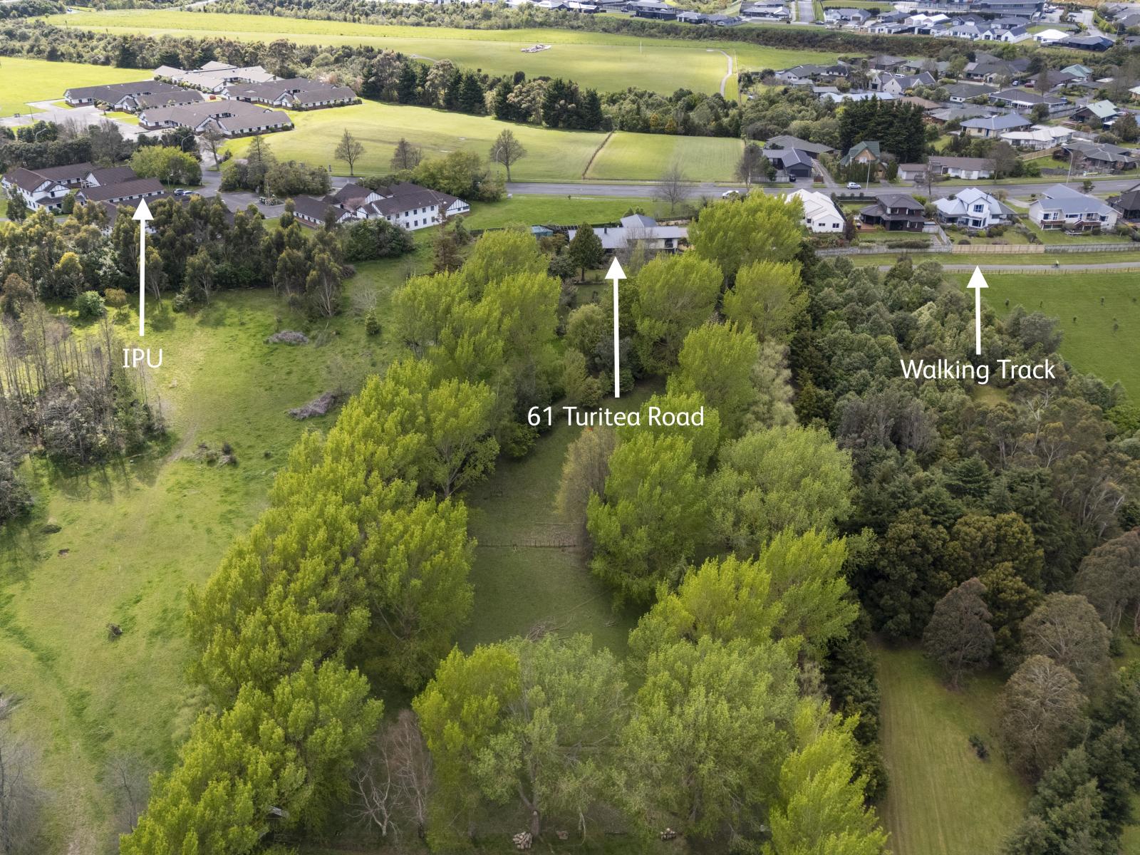 61 Turitea Road, Fitzherbert