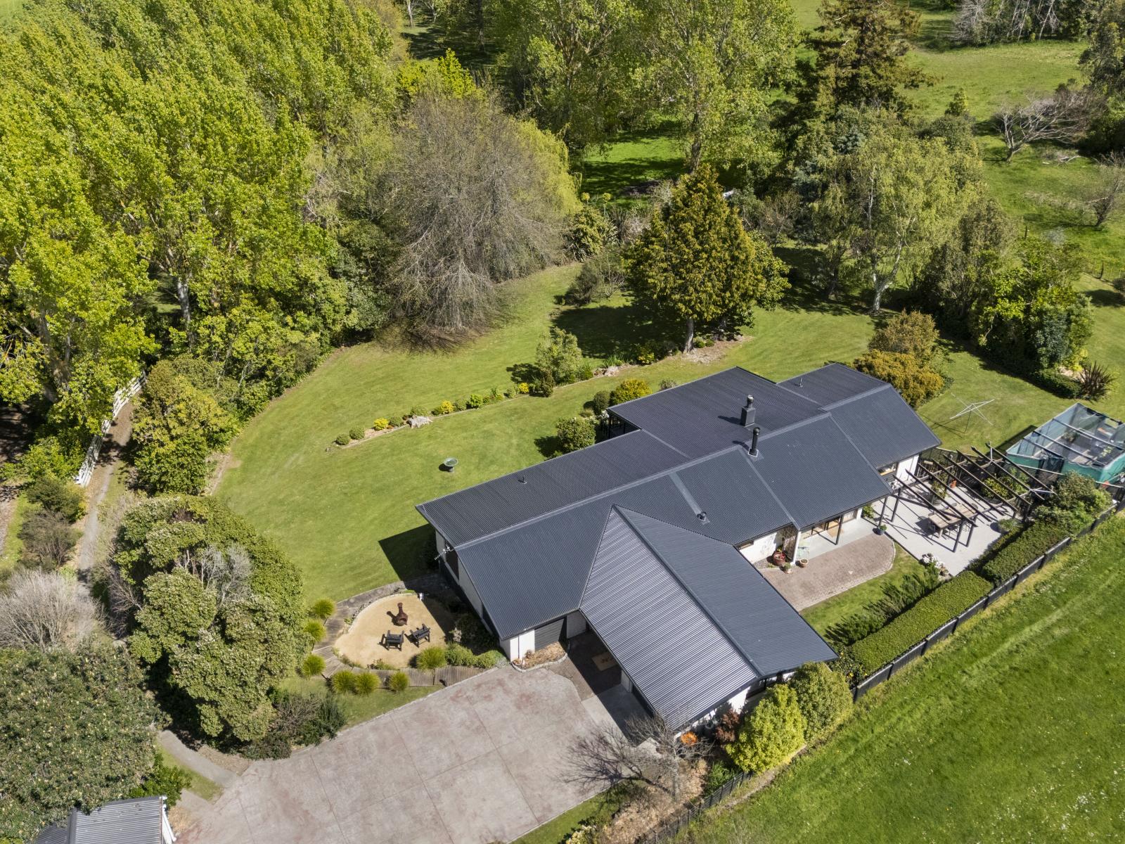 61 Turitea Road, Fitzherbert