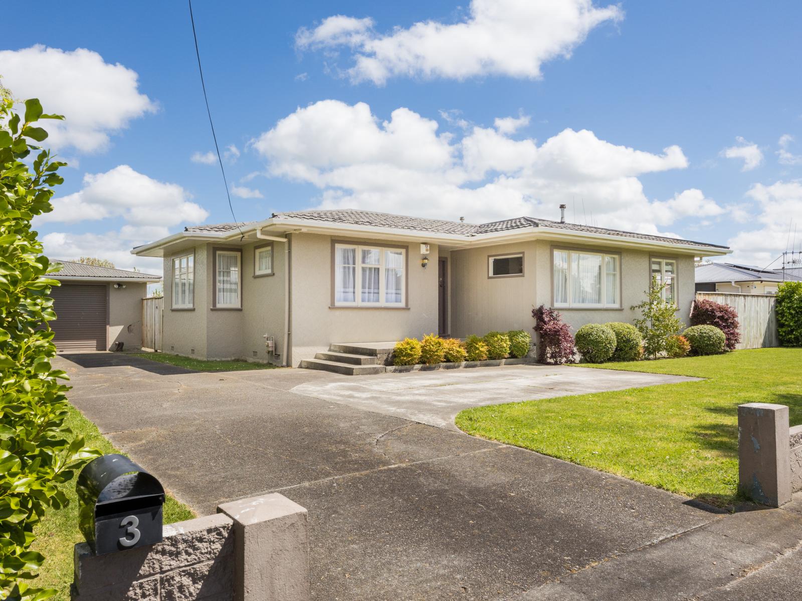 3 Oriana Place, Highbury