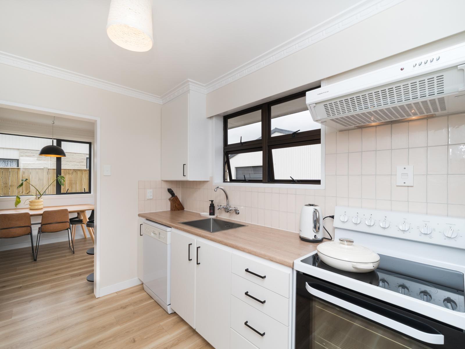 18 Browning Place, Roslyn