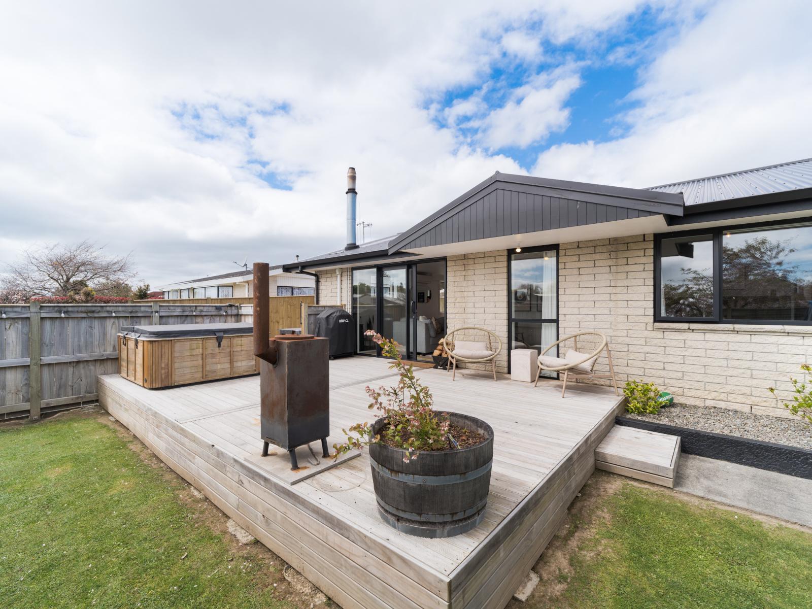18 Browning Place, Roslyn