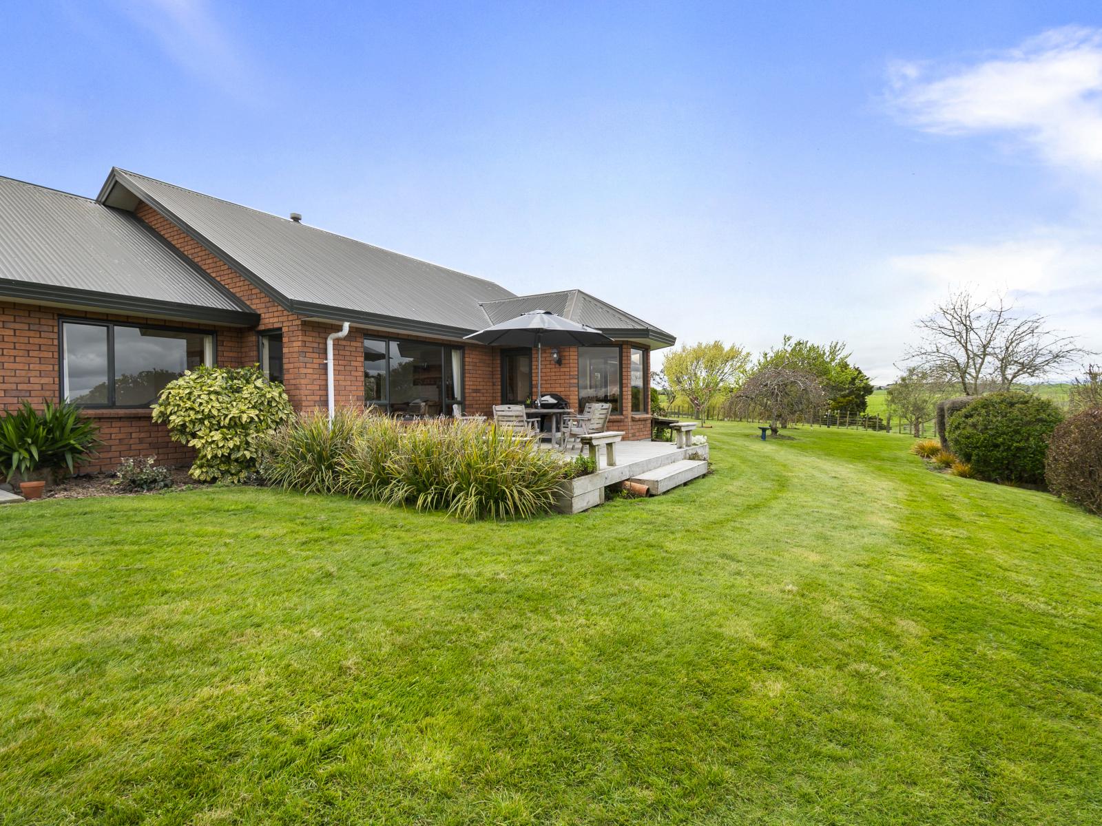 6 Managhs Road, Halcombe