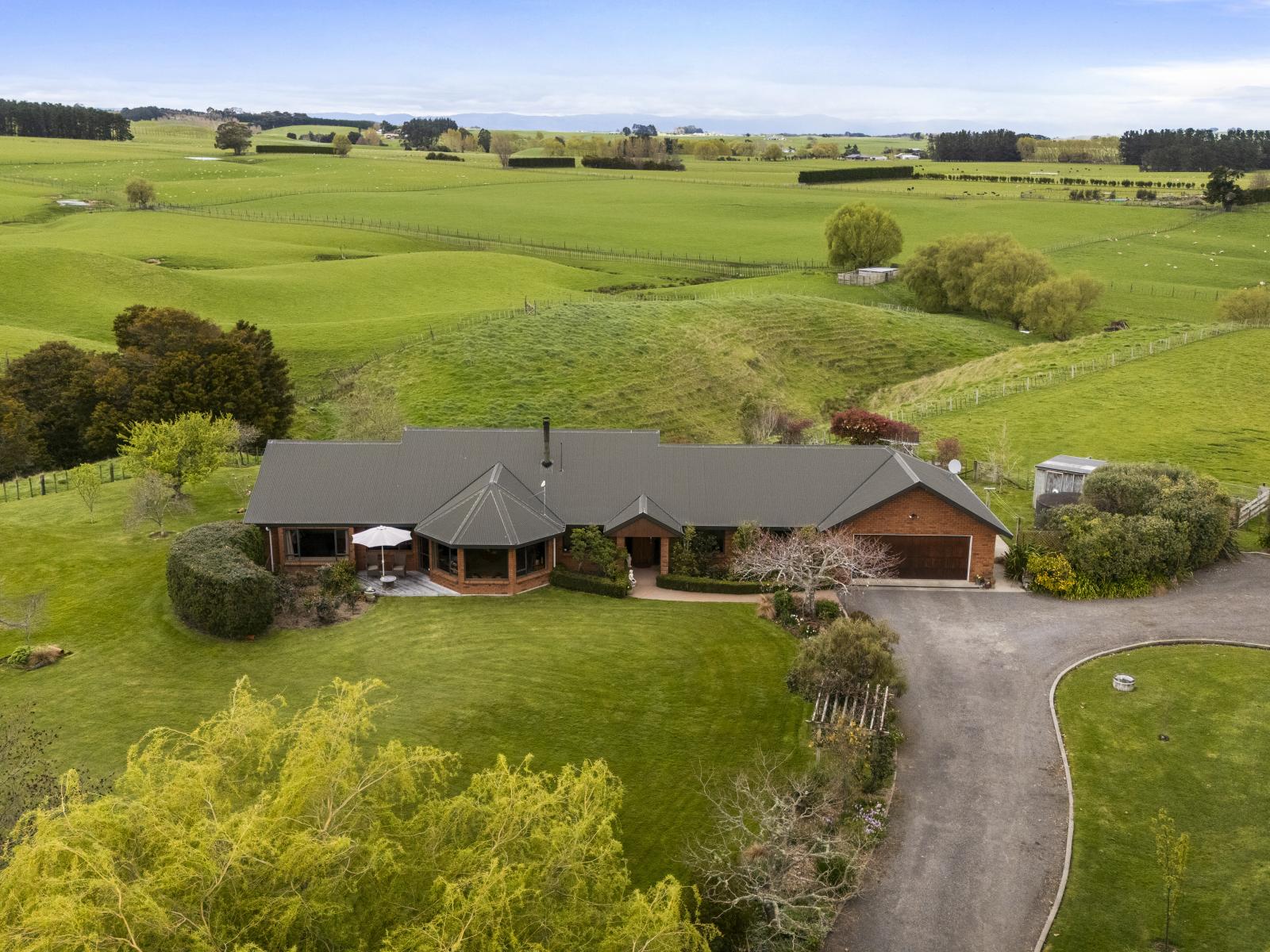 6 Managhs Road, Halcombe
