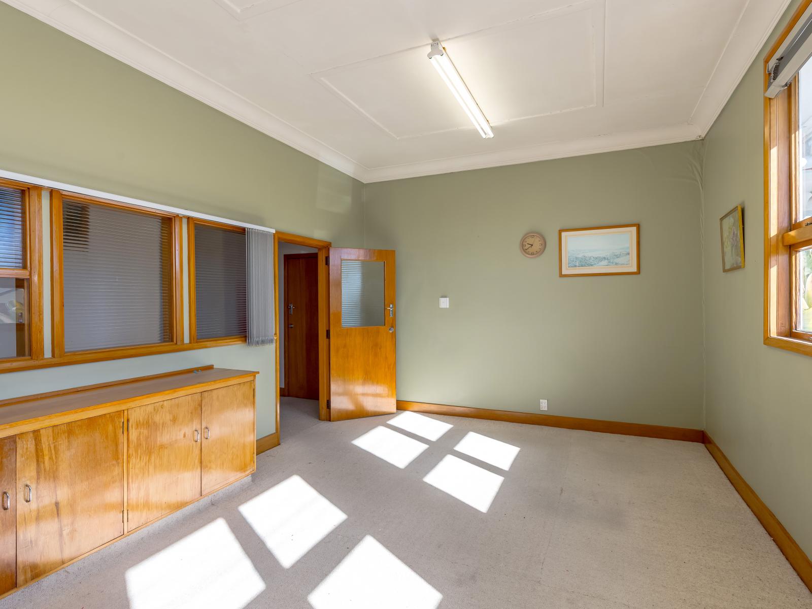 9 Belvedere Road, Carterton