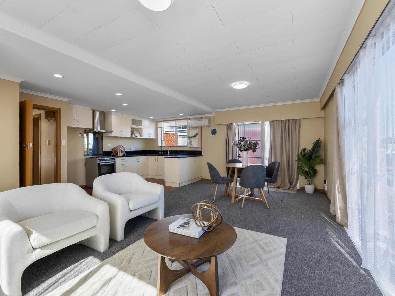 303a Devon Street West, New Plymouth