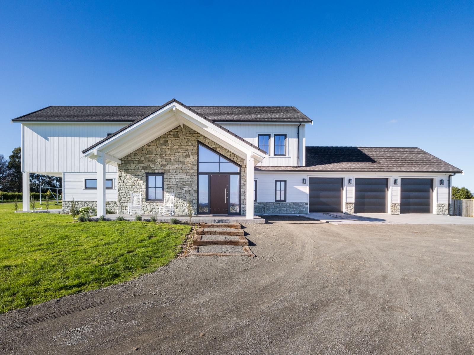 18 Heatherlie Road, Colyton