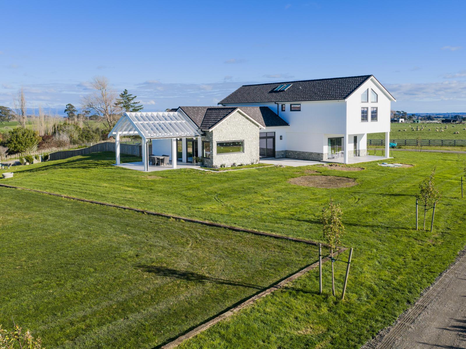 18 Heatherlie Road, Colyton