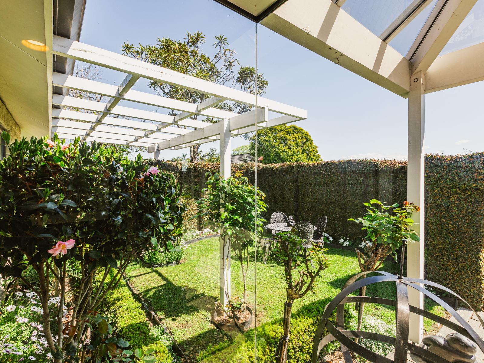 517A Nottingley Road, Frimley
