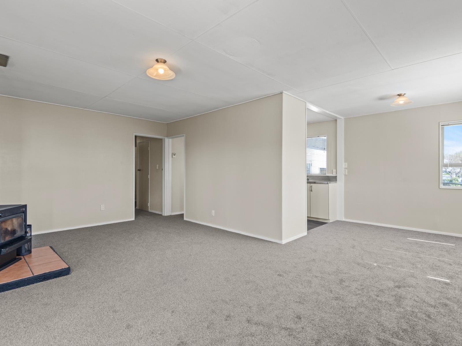 52A Somerset Crescent, Highbury