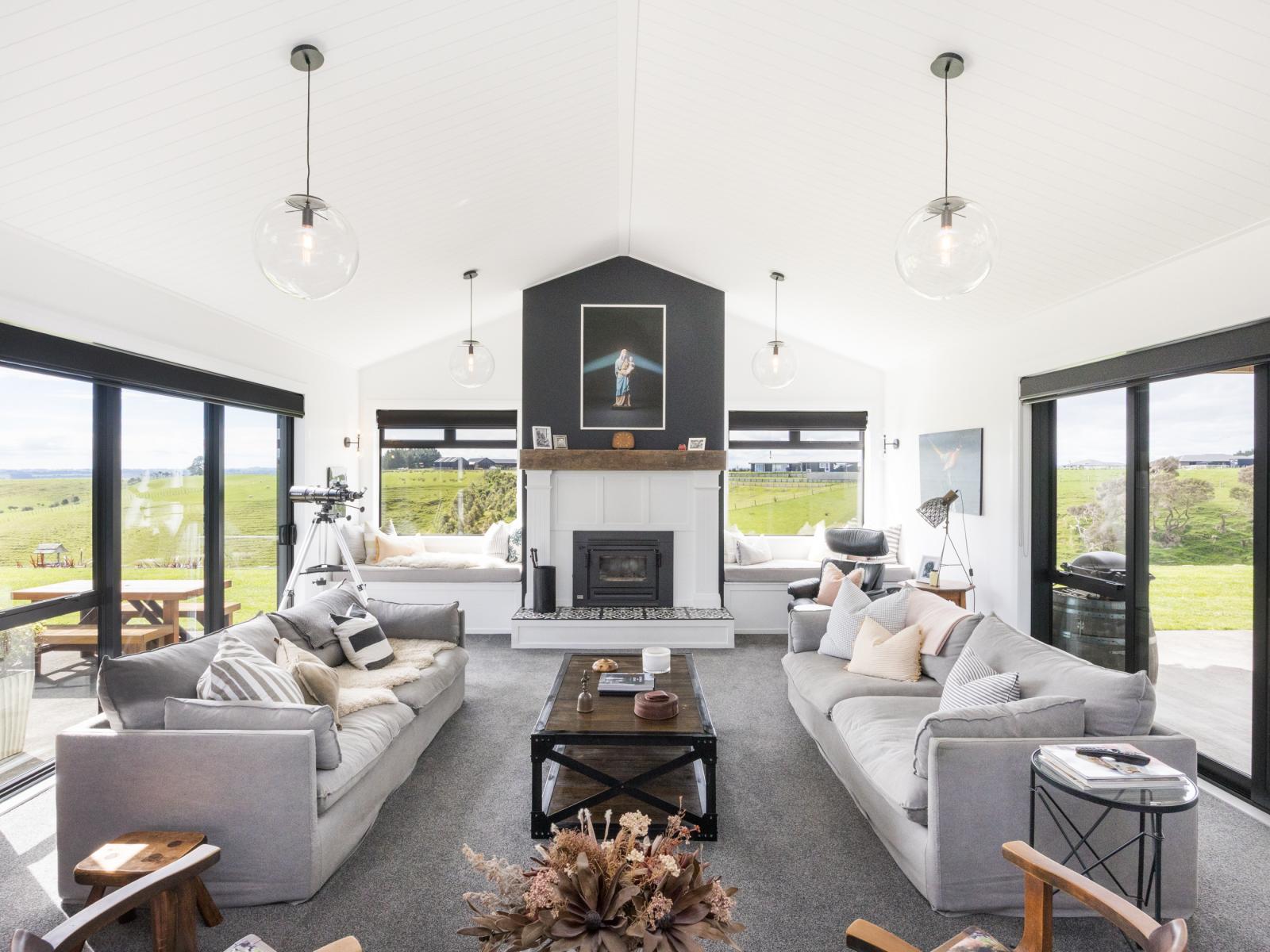 51 View Road, Halcombe