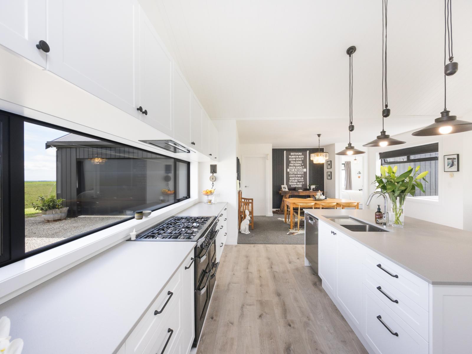 51 View Road, Halcombe