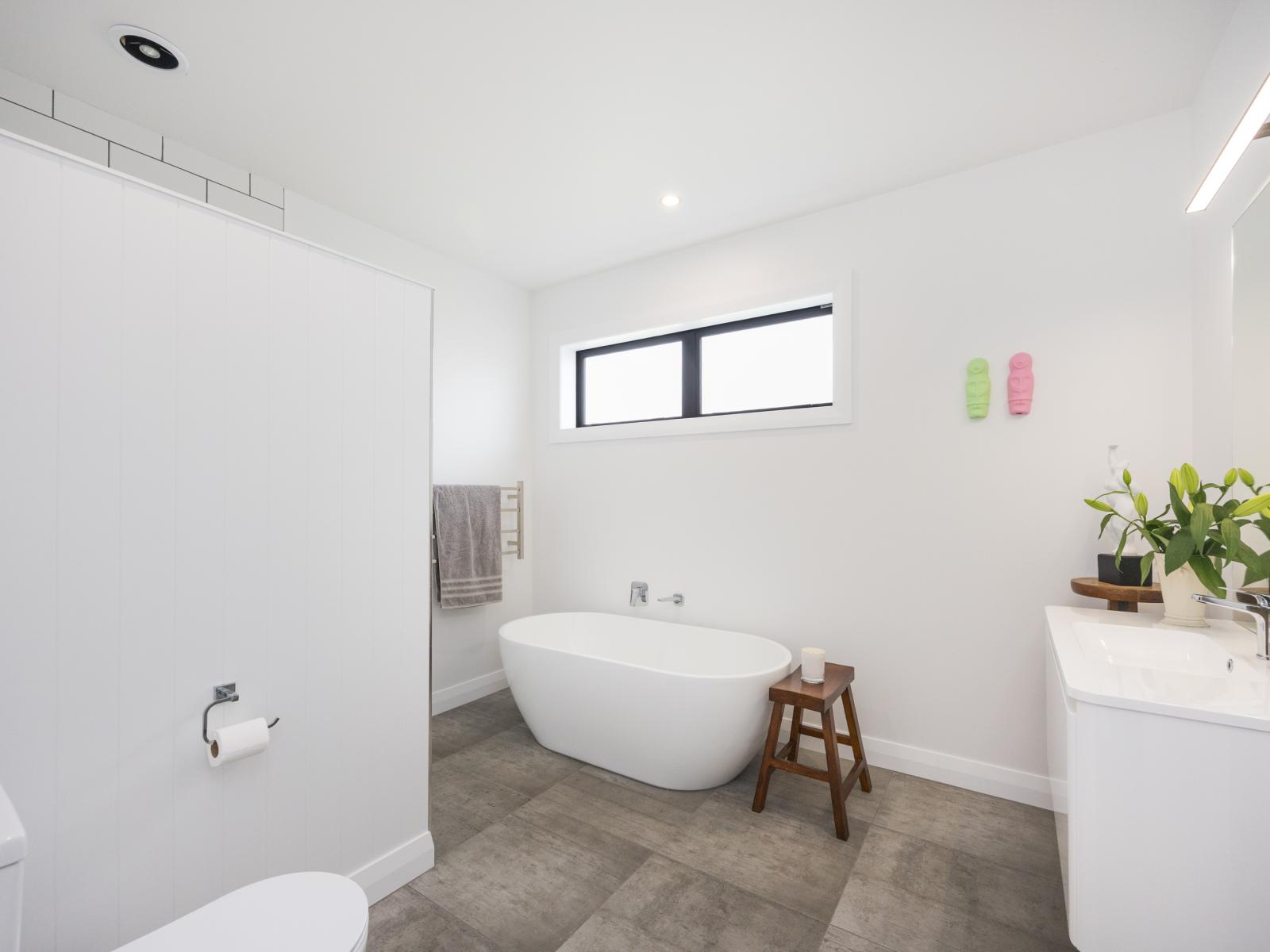 51 View Road, Halcombe