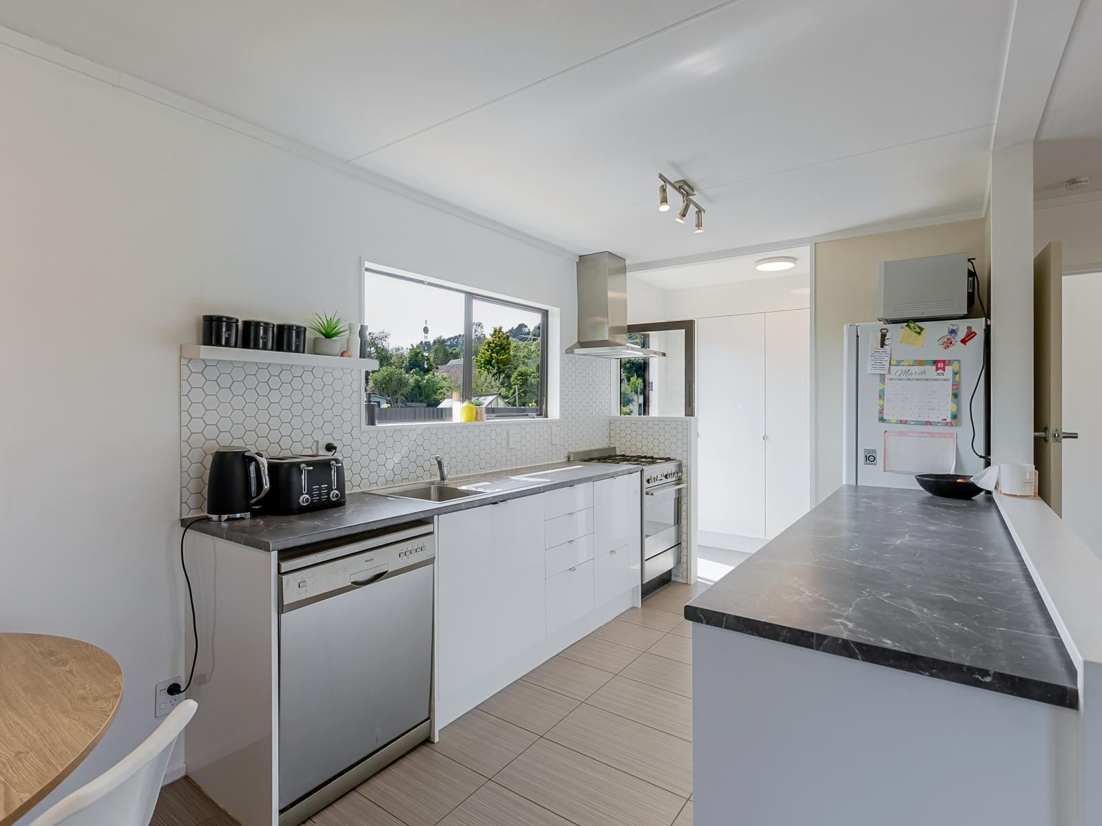 49A Leinster Avenue, Raumati South