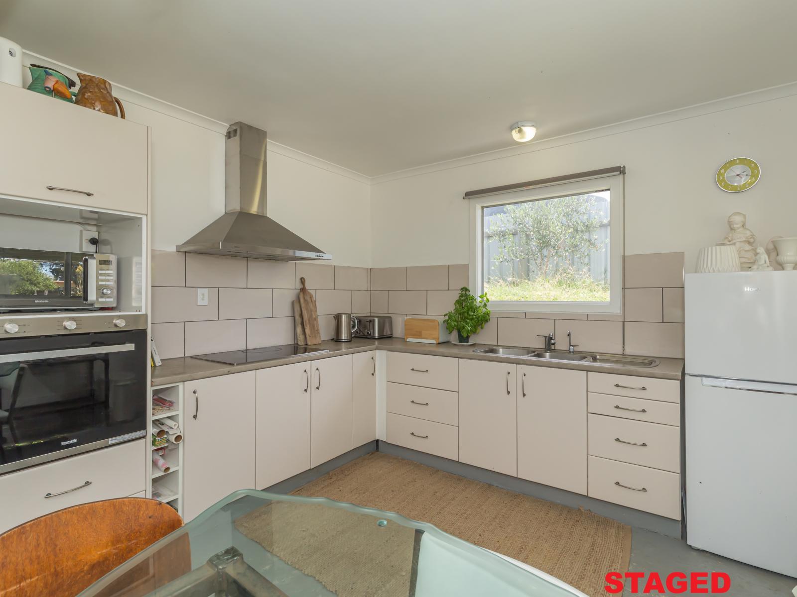 14 Hunia Terrace, Himatangi Beach