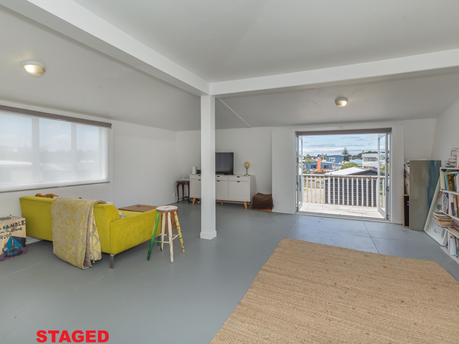 14 Hunia Terrace, Himatangi Beach