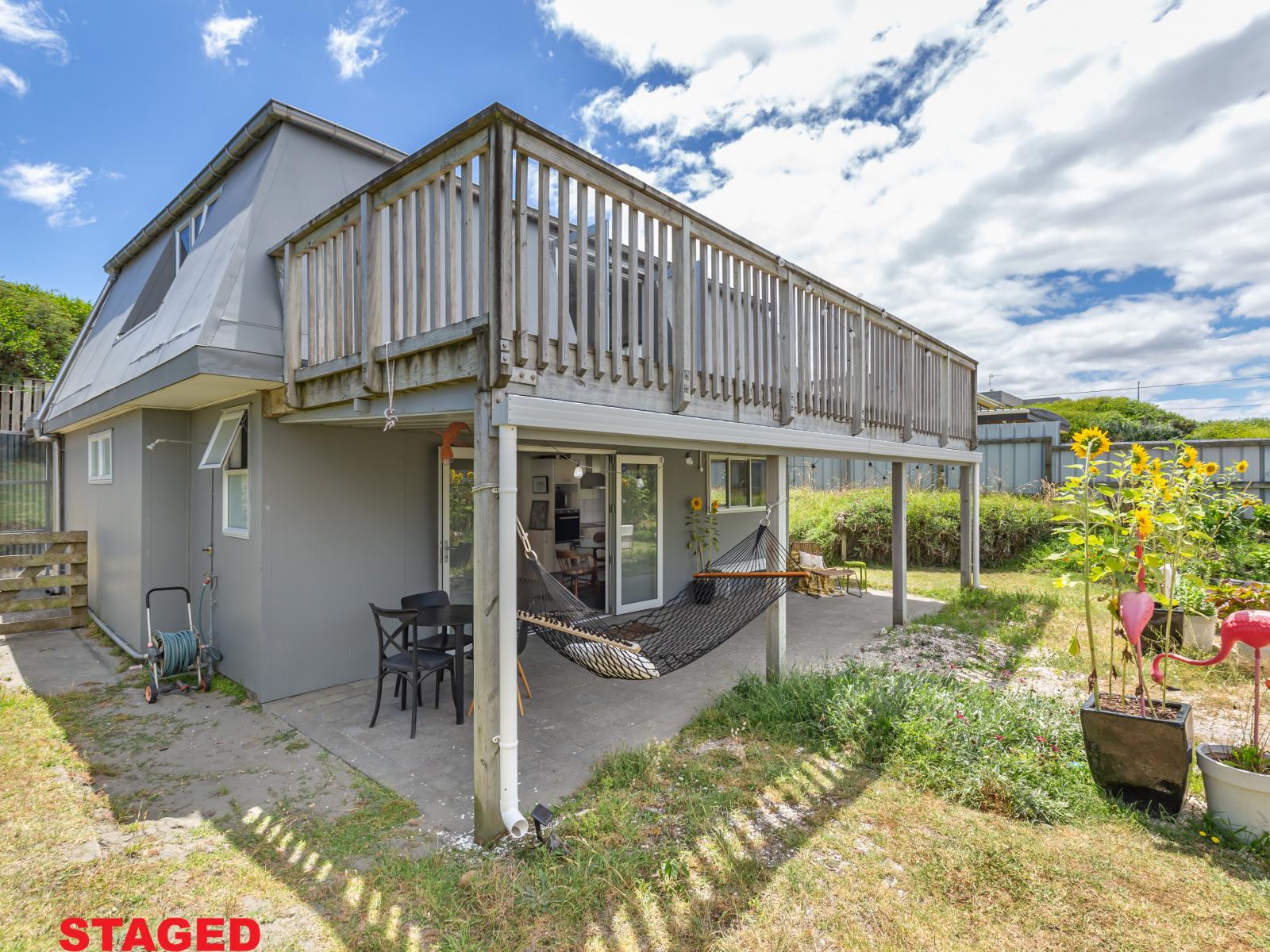 14 Hunia Terrace, Himatangi Beach
