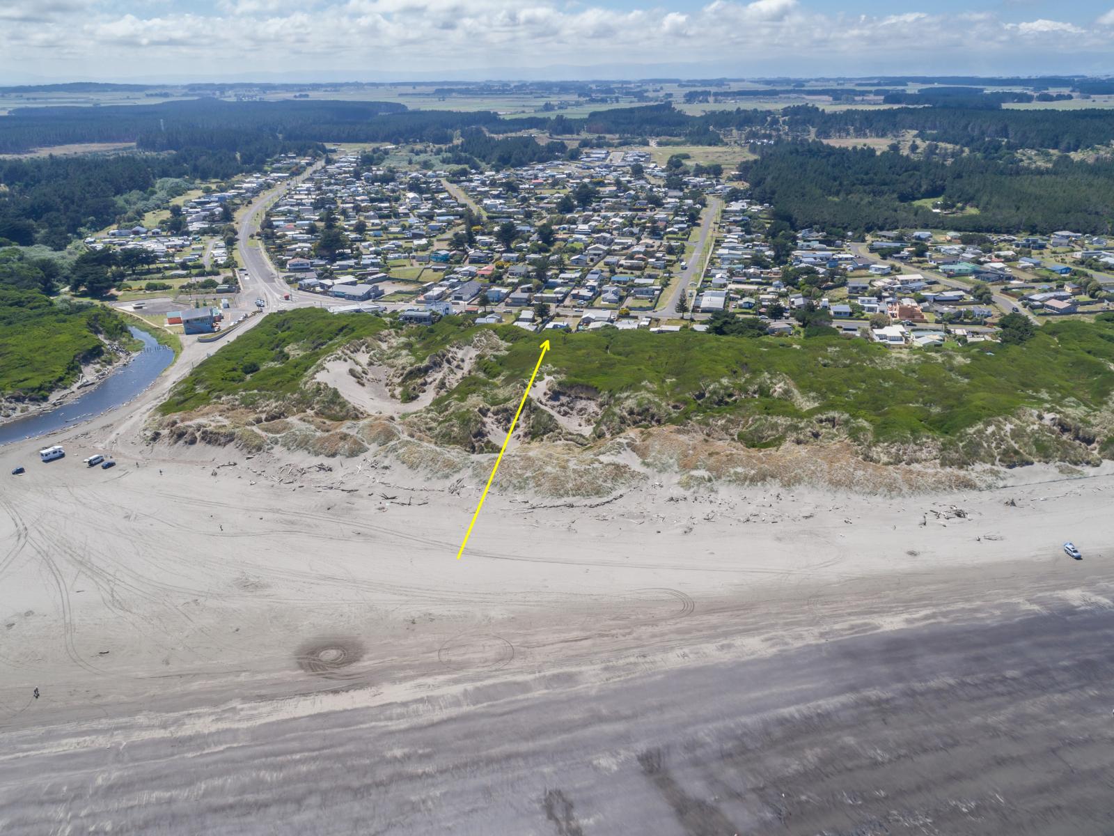14 Hunia Terrace, Himatangi Beach