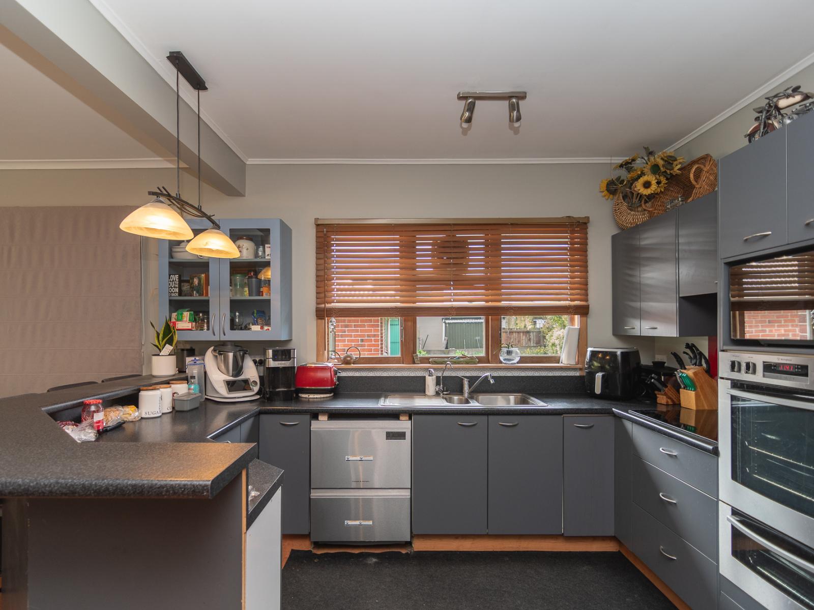 87 Domain Avenue, Kensington