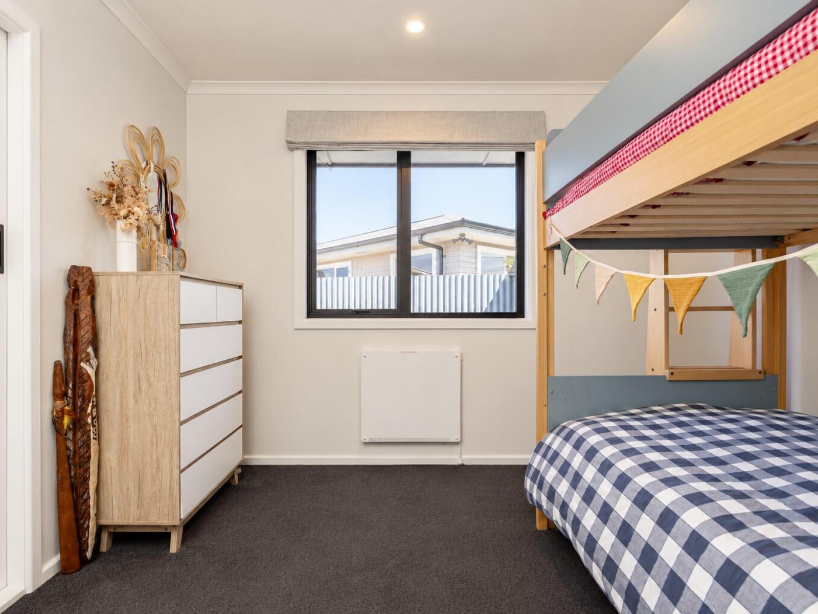 145 Taradale Road, Pirimai