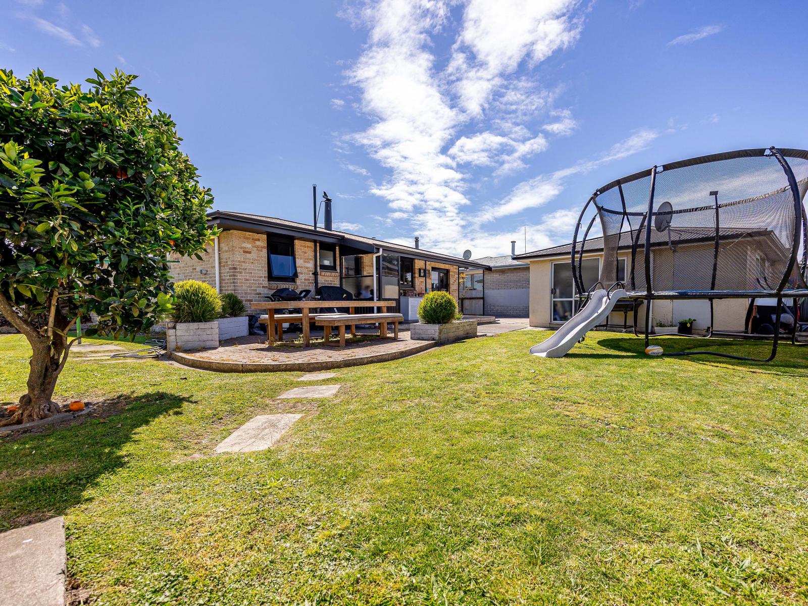 145 Taradale Road, Pirimai