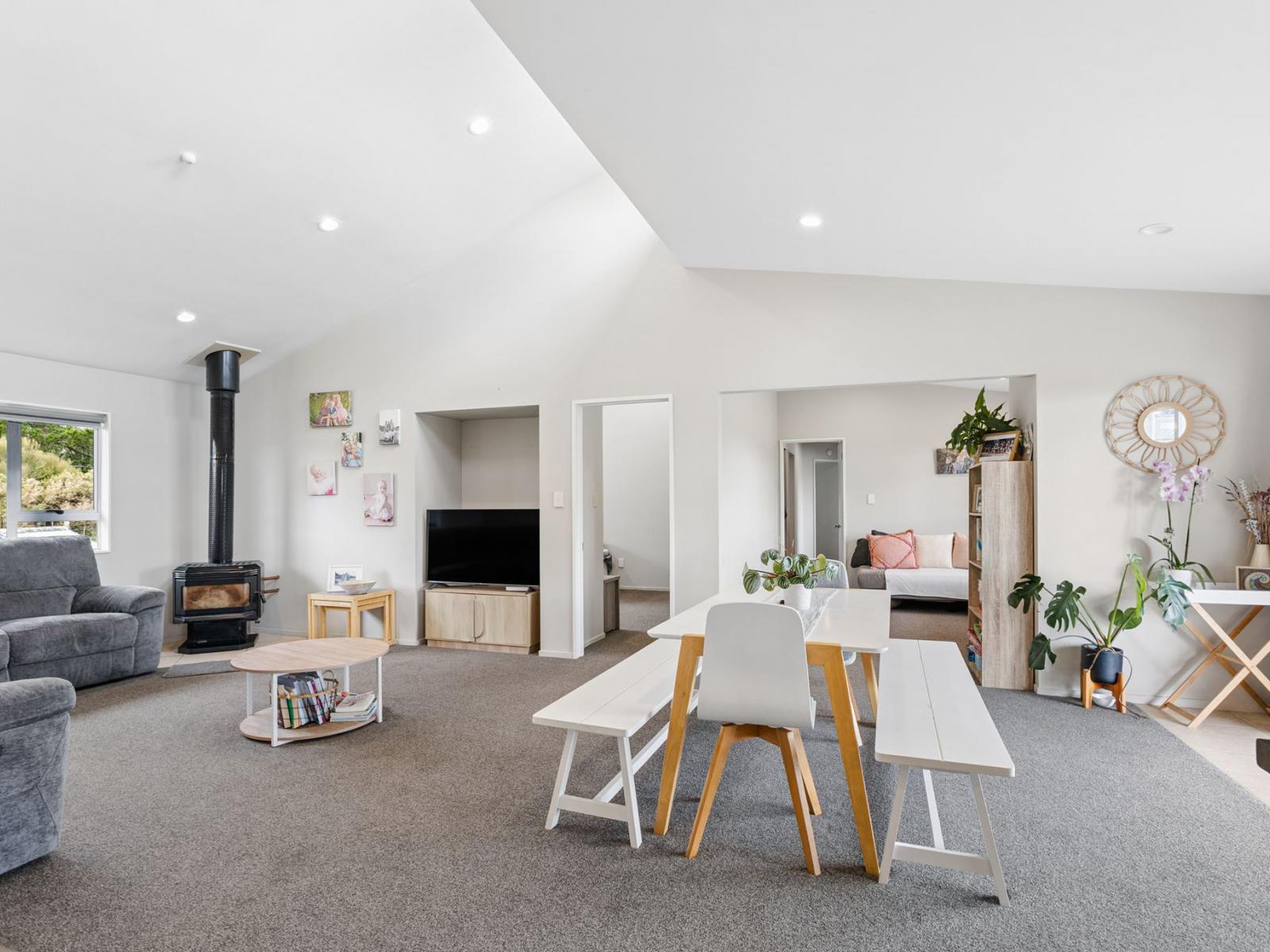 12 Sunderland Street, Waimangaroa