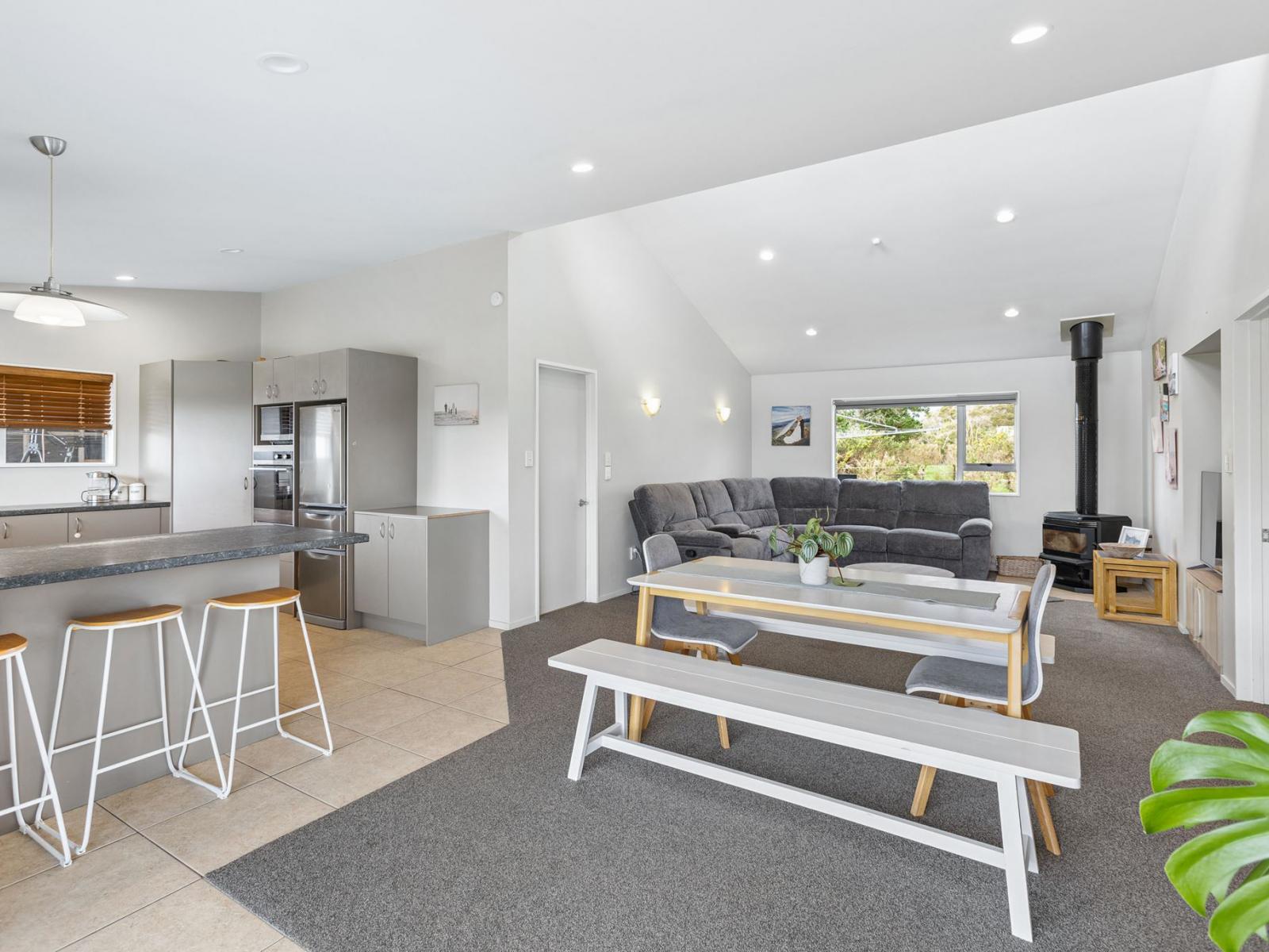 12 Sunderland Street, Waimangaroa