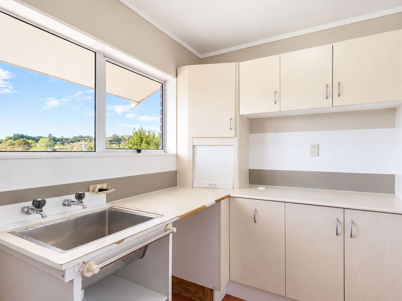 199 Devon Street West, Pomare