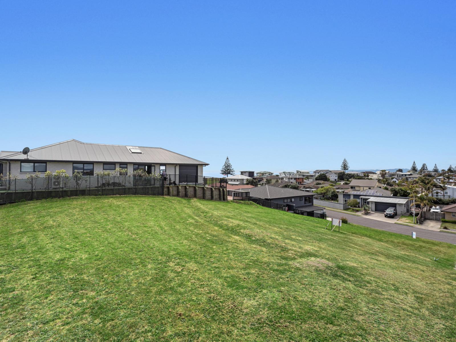 39 Omega Place, Coastlands