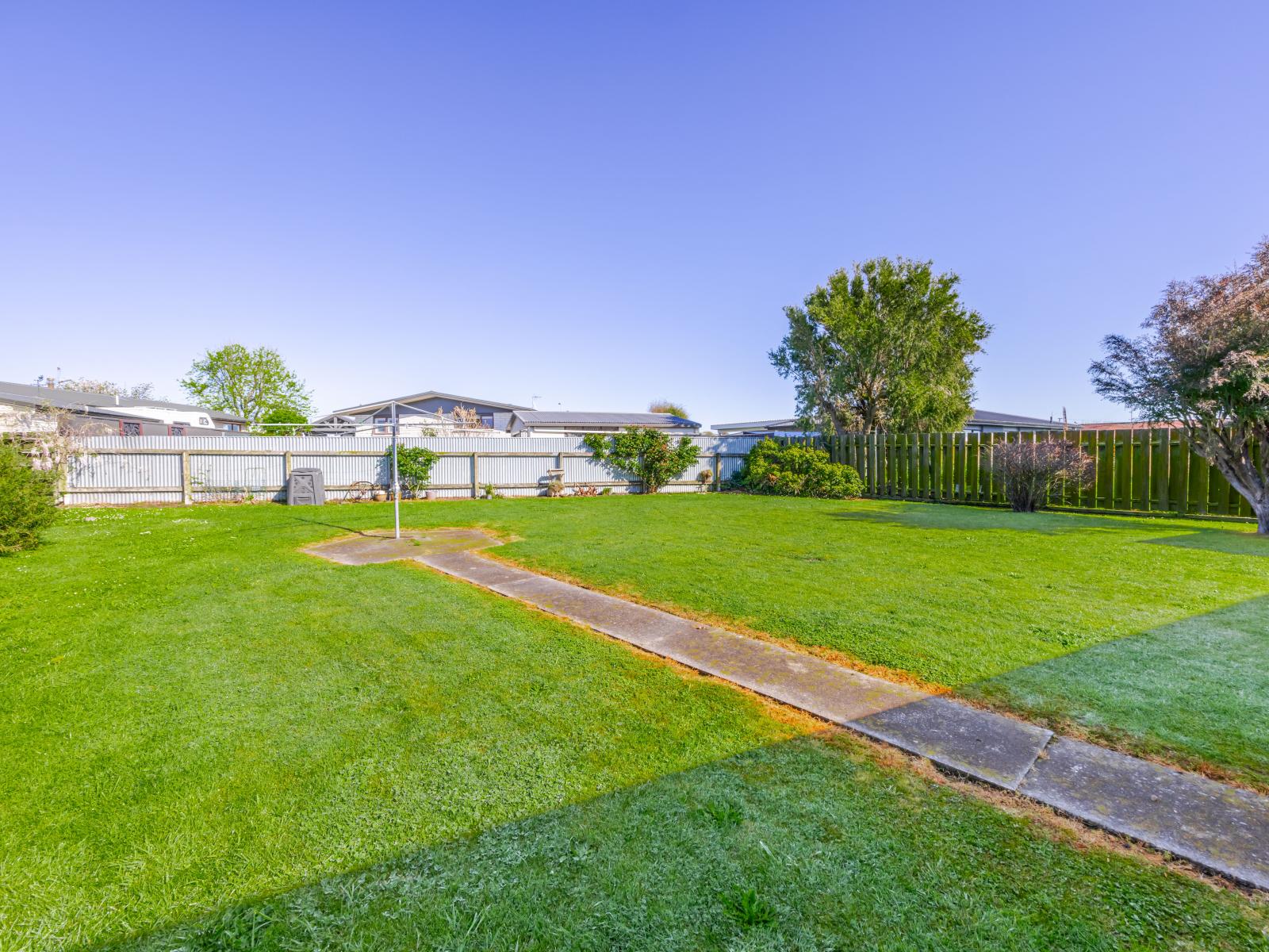 6 Willow Grove, Waipukurau