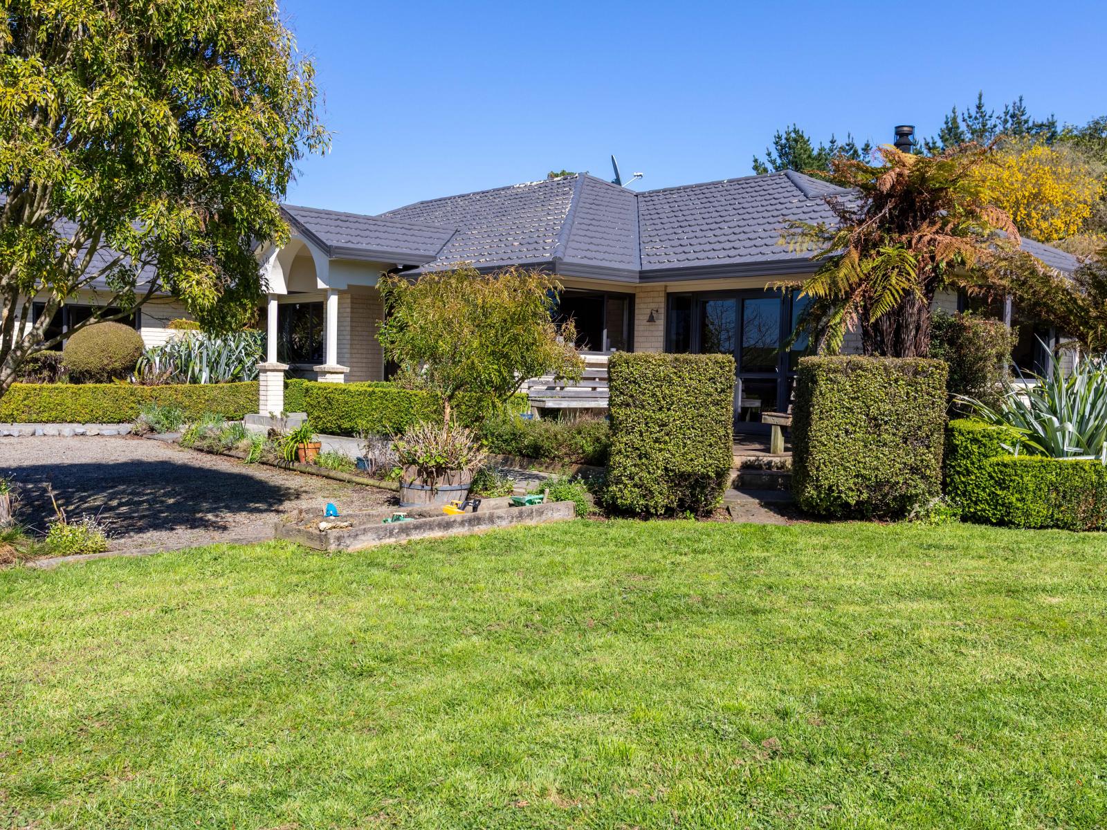 100 Inglis Road, Pahiatua