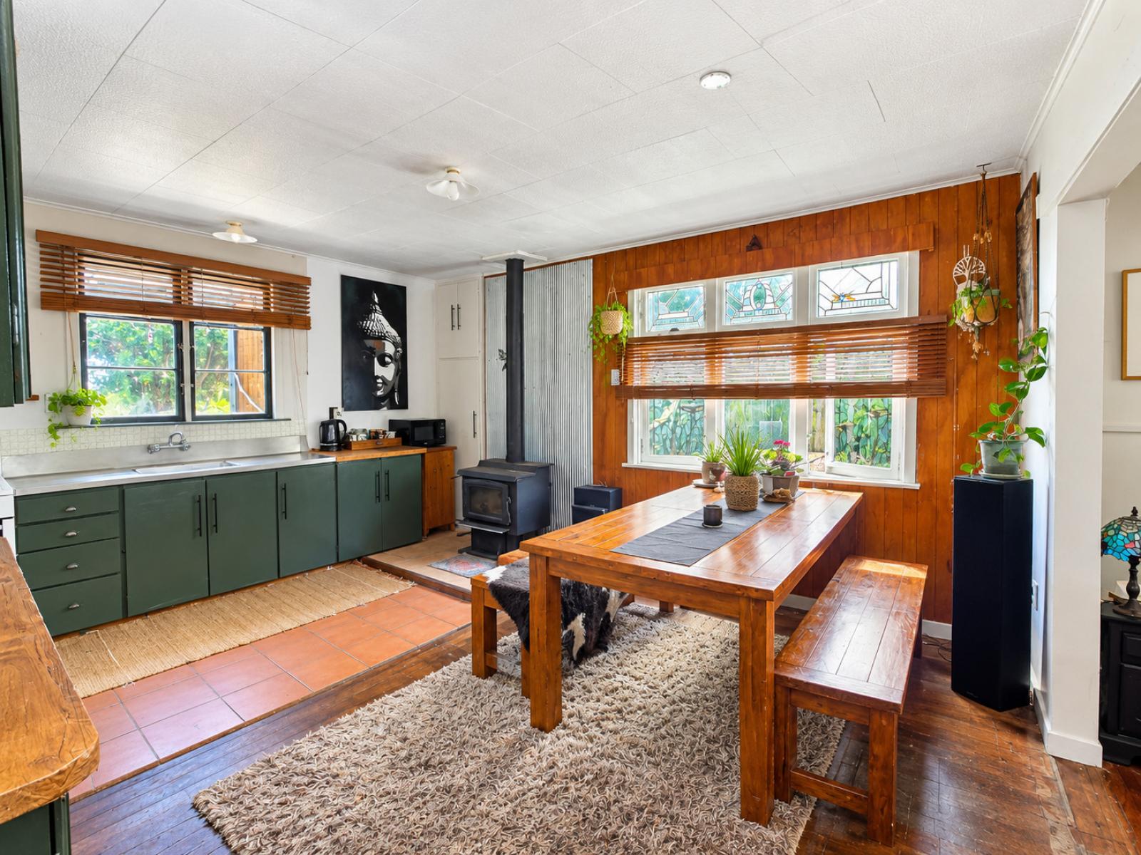 29 Main Road, Hector
