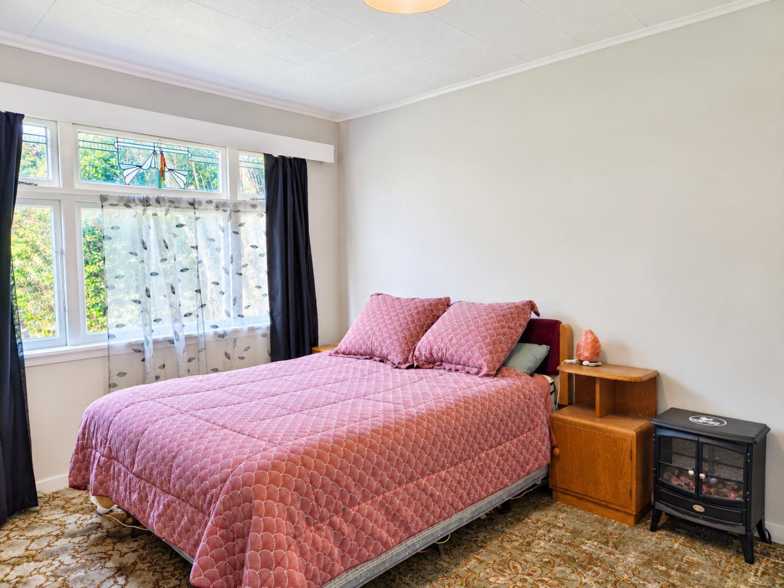 29 Main Road, Hector