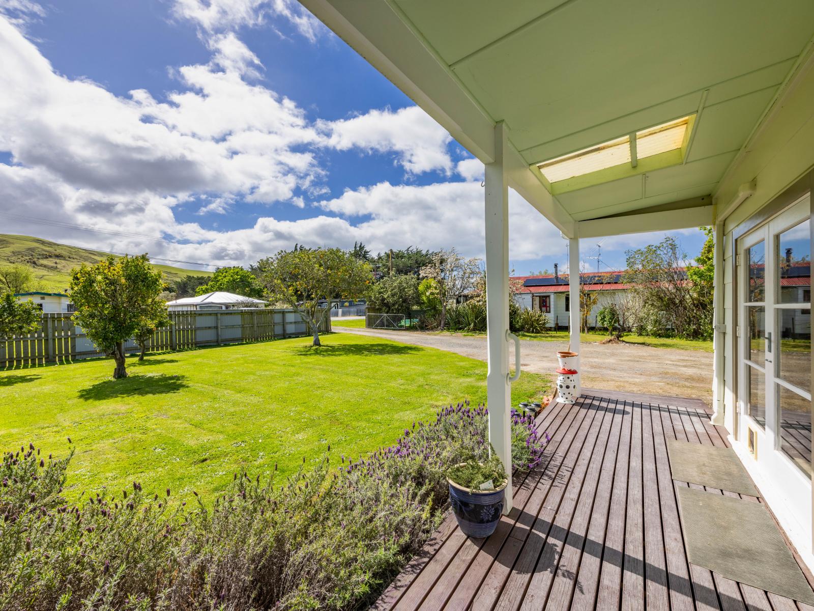 24 Dundas Street, Porangahau
