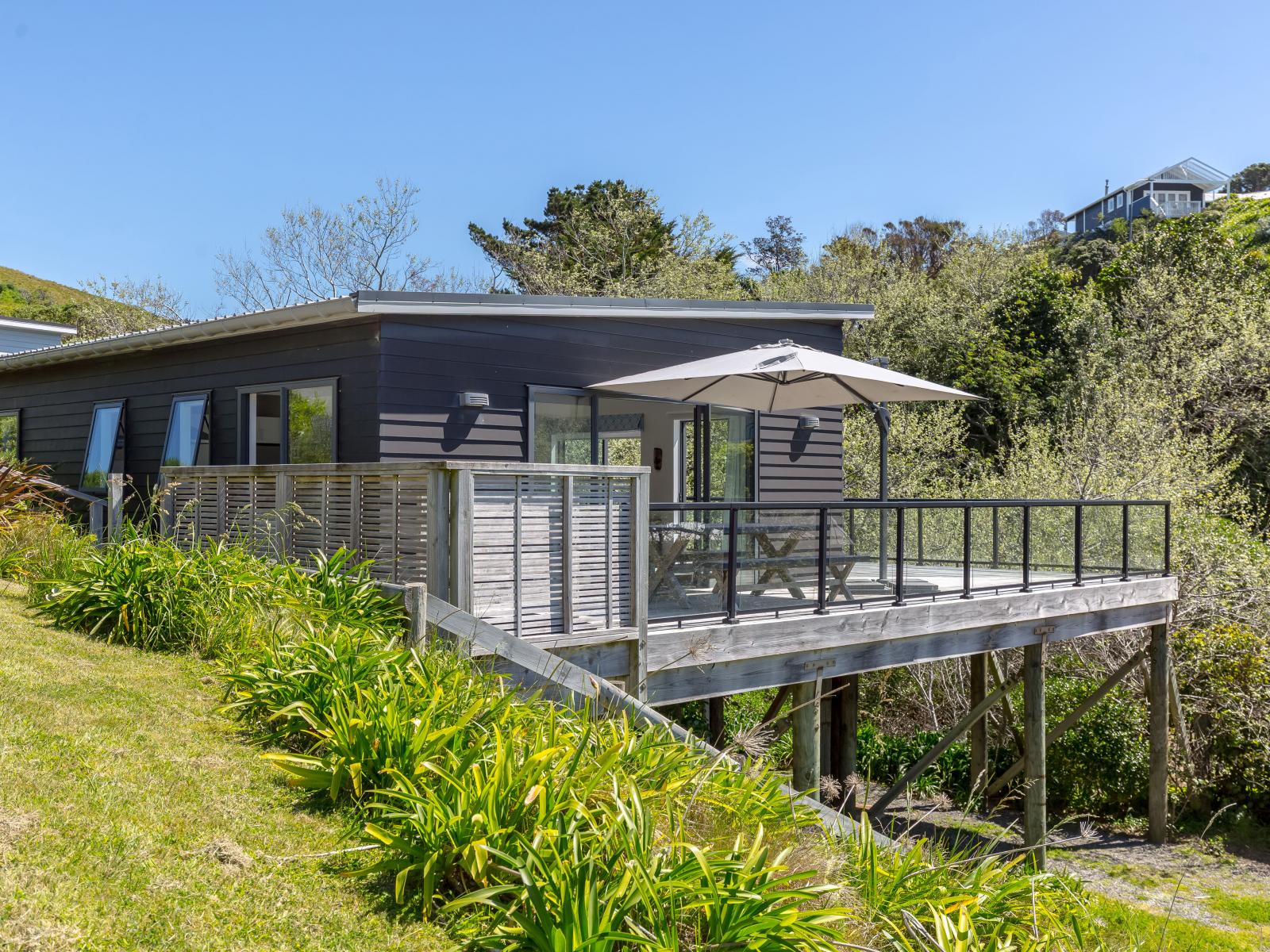 6 Balfour Crescent, Castlepoint