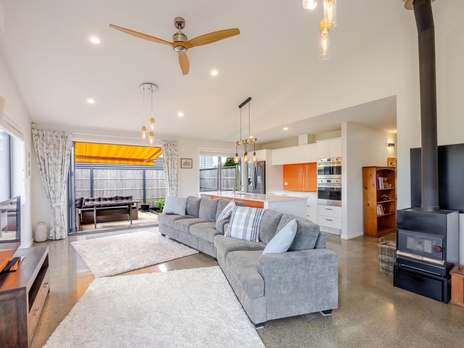 8 White Road, Otane