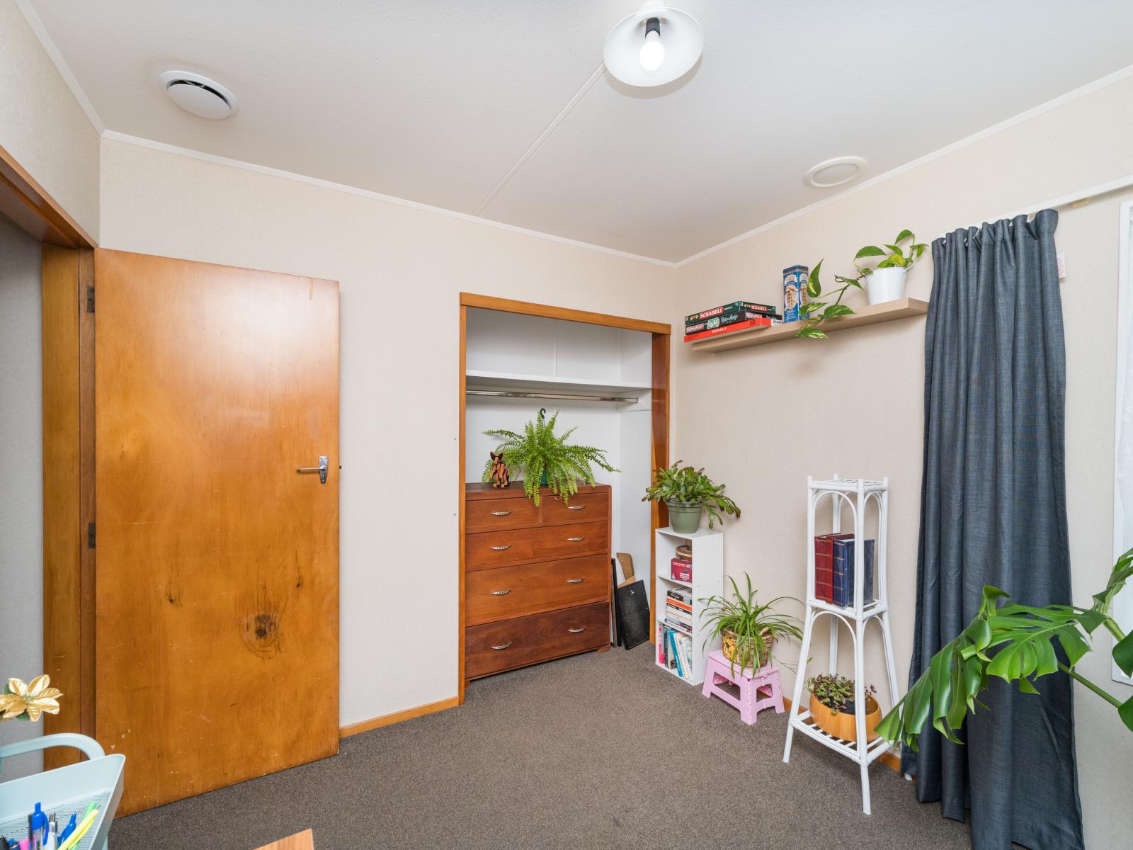 32 Hobson Street, Feilding