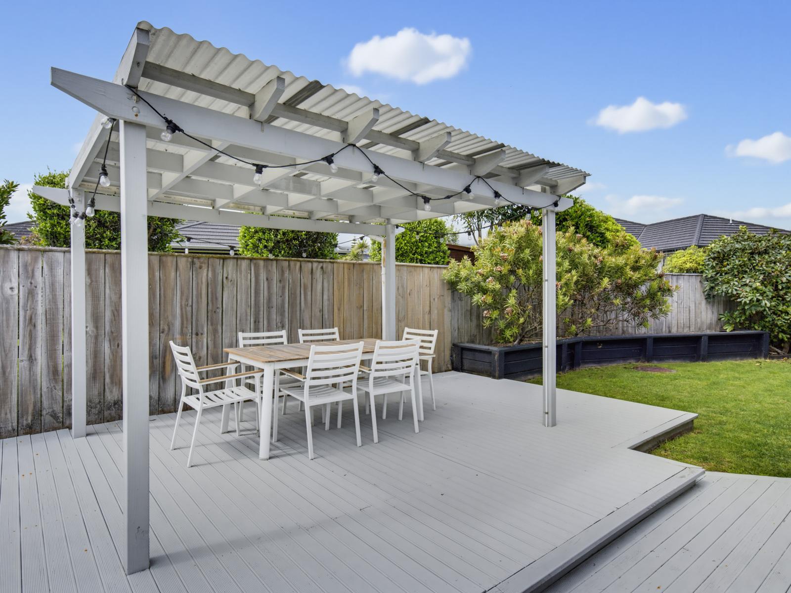 1 William Noel Place, Waikanae Beach