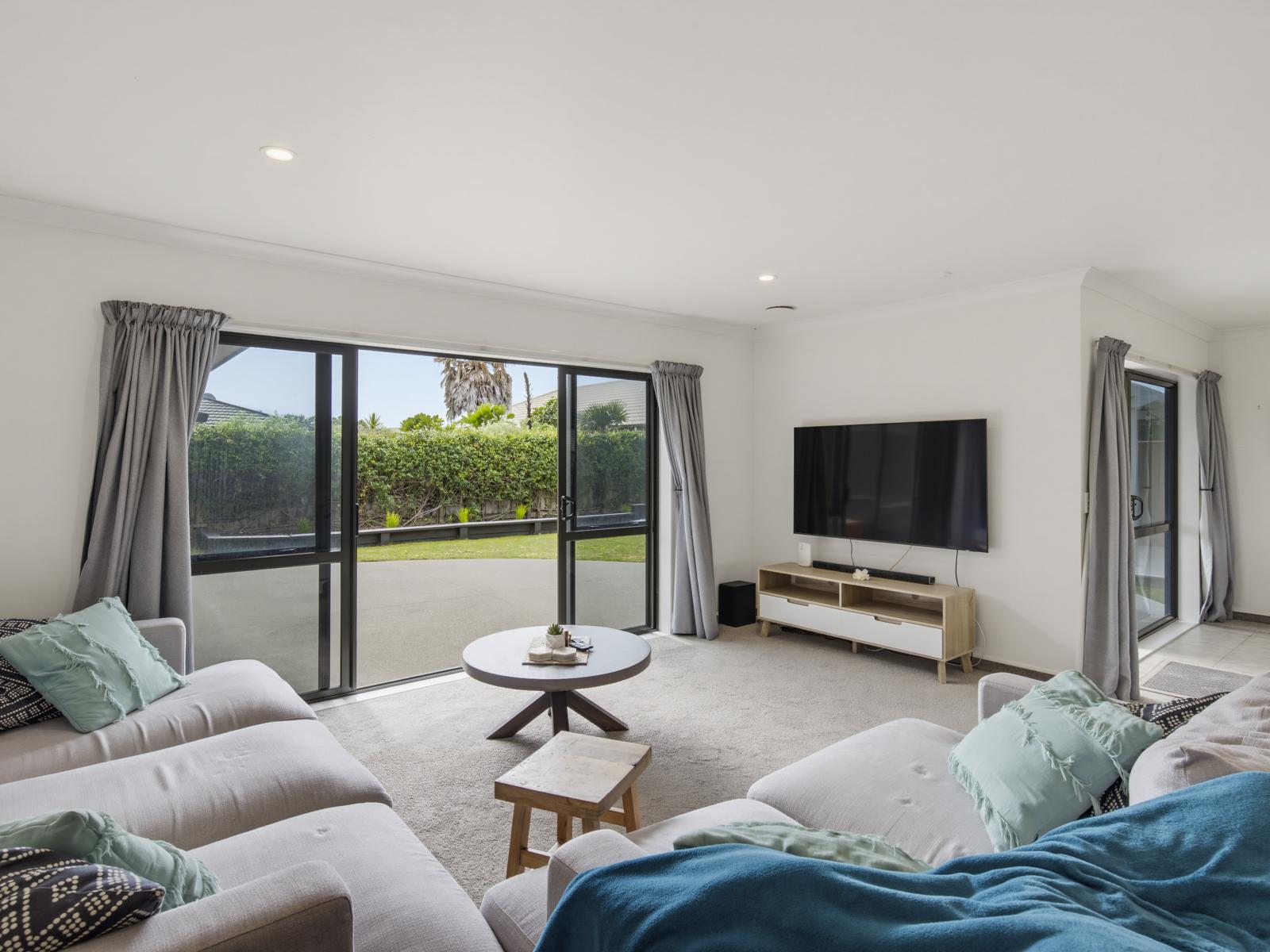 1 William Noel Place, Waikanae Beach