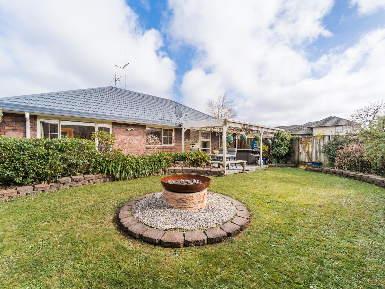 10 Jasmine Place, Fitzherbert