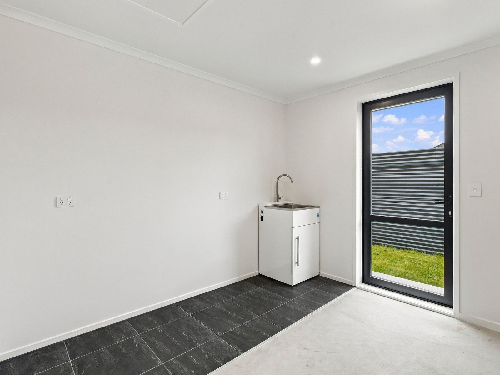51A Selwyn Crescent, College Estate
