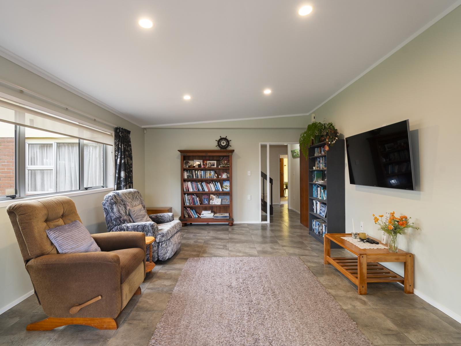 8 Dunk Place, Milson