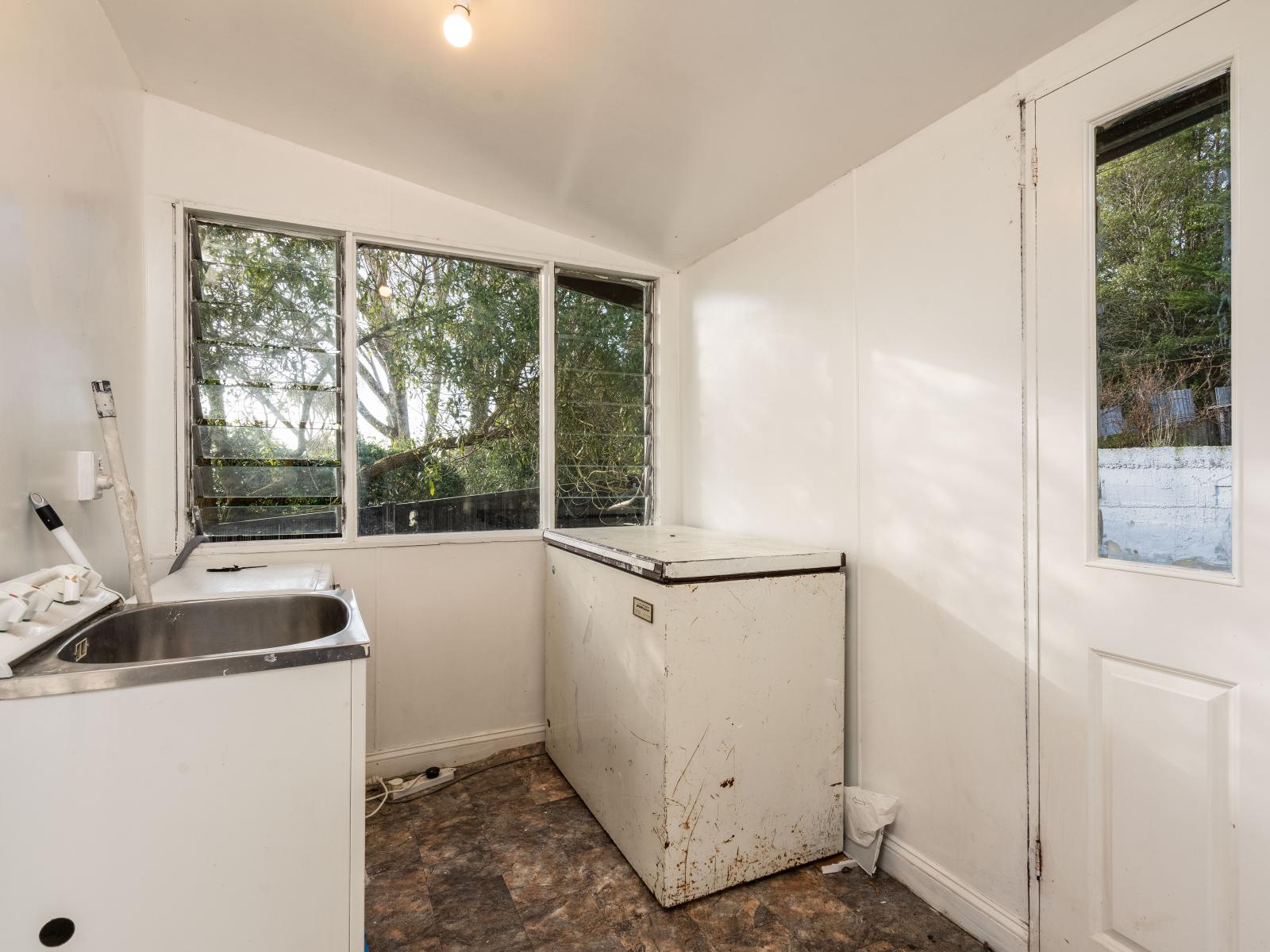1062 Coast Road, Karitane