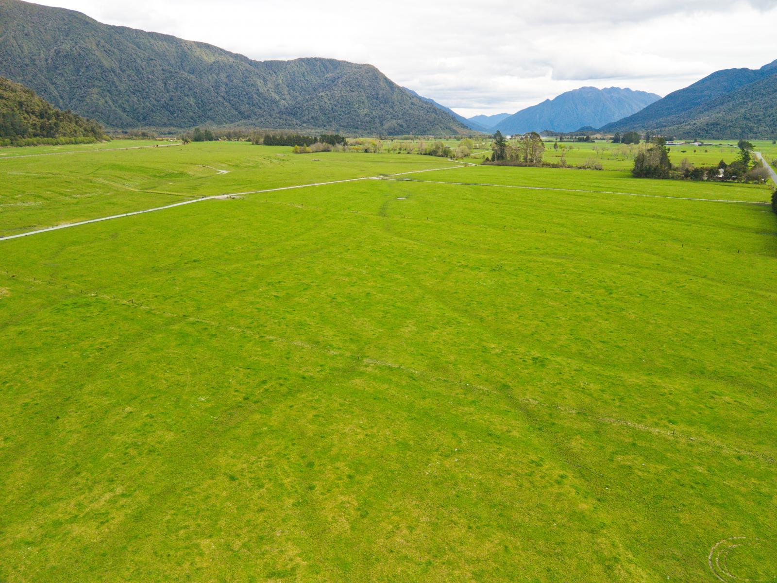 2699 Lake Brunner Road, Inchbonnie