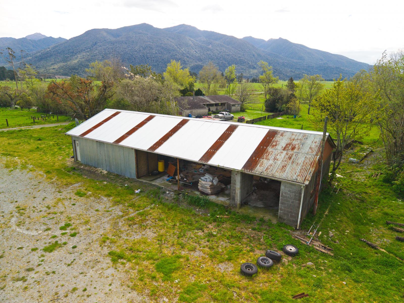 2699 Lake Brunner Road, Inchbonnie