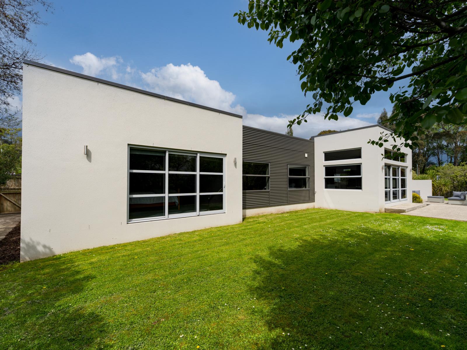 39 Woodland Avenue, Mosgiel