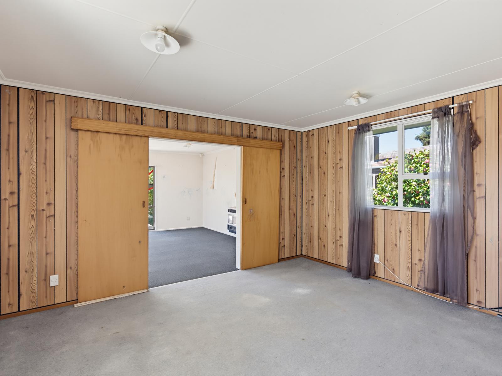 19 Kinross Street, Levin