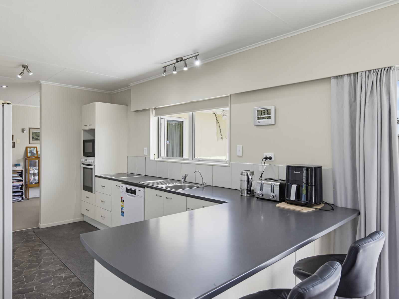 2 Boulton Road, Levin