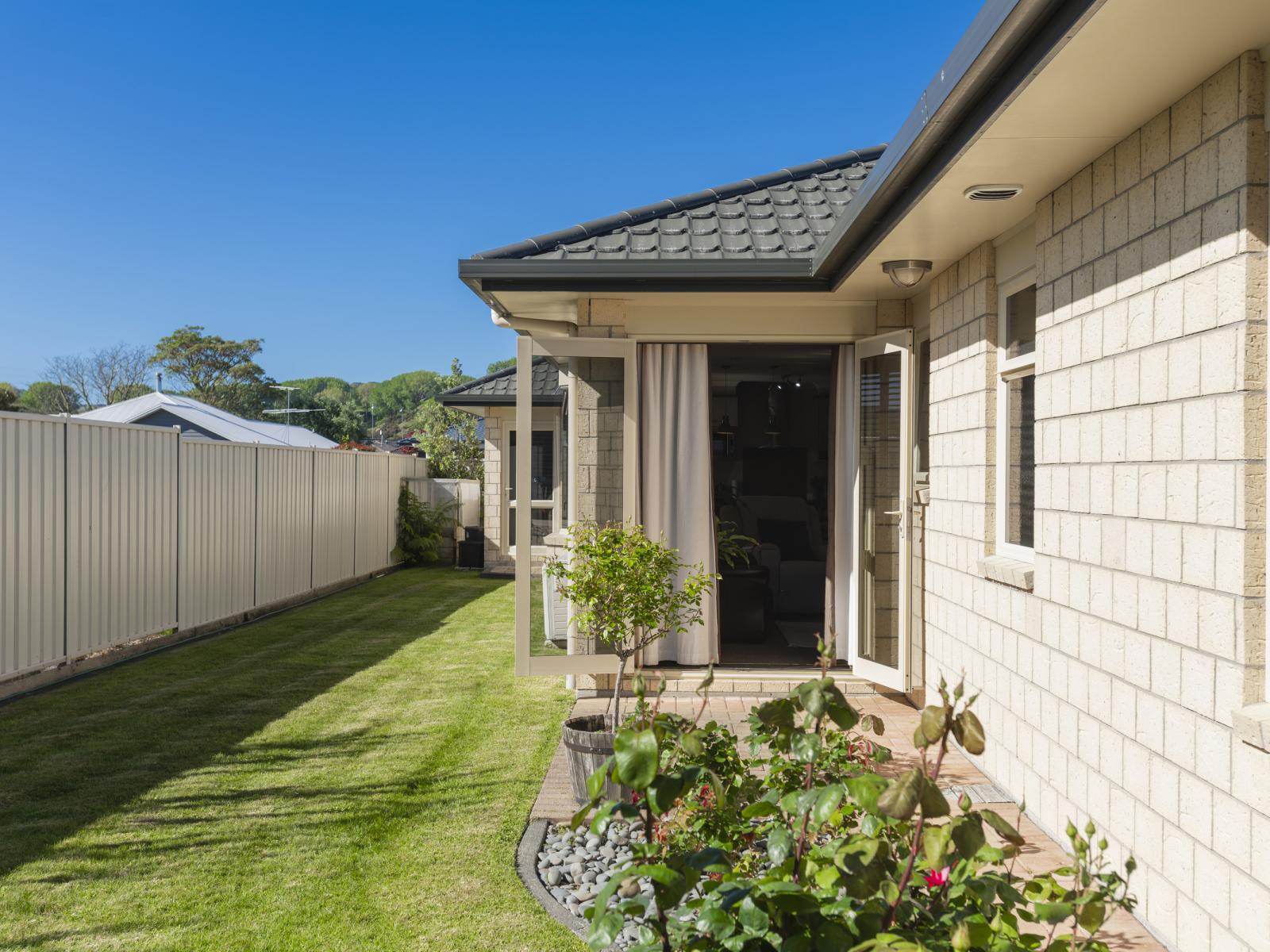 20 Margaret Place, Lytton West 