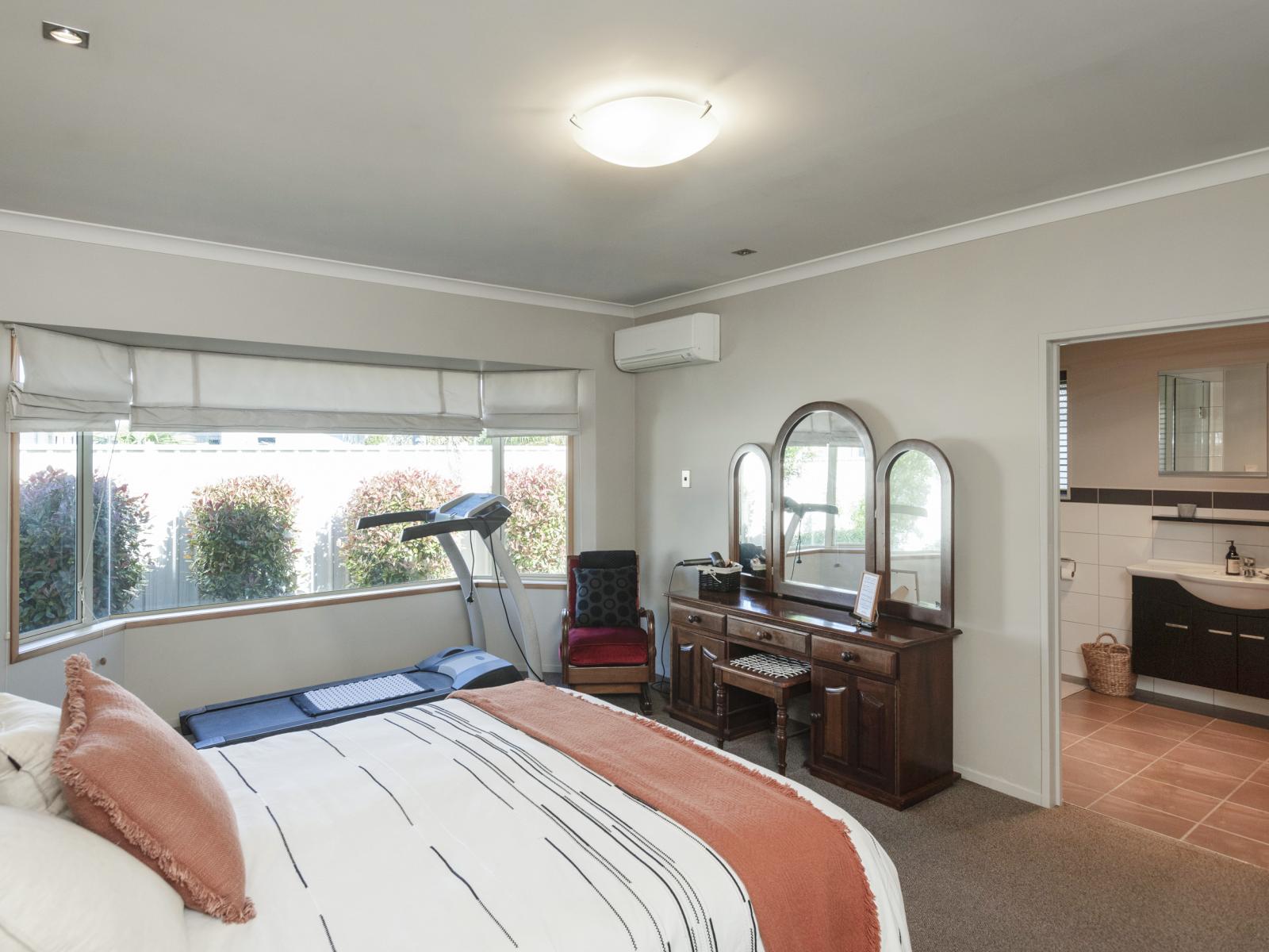 20 Margaret Place, Lytton West 
