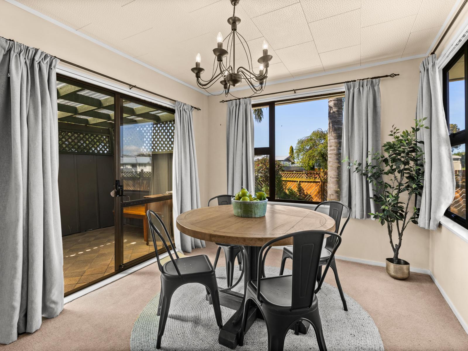 6 Diaz Place, Flaxmere